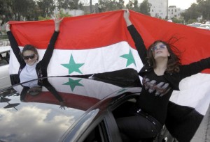 Des centaines de milliers de Syriens défilent contre l’ingérence et les mensonges