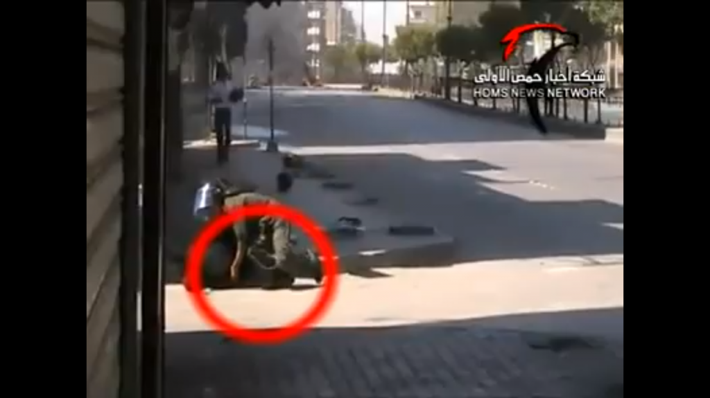 Policier syrien abattu à Homs par des groupes armés pendant une fusillade