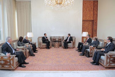 Bachar al-Assad et Ahmet Davutoglu en rendez-vous