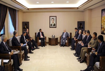 Bachar al-Assad et Ahmet Davutoglu en rendez-vous
